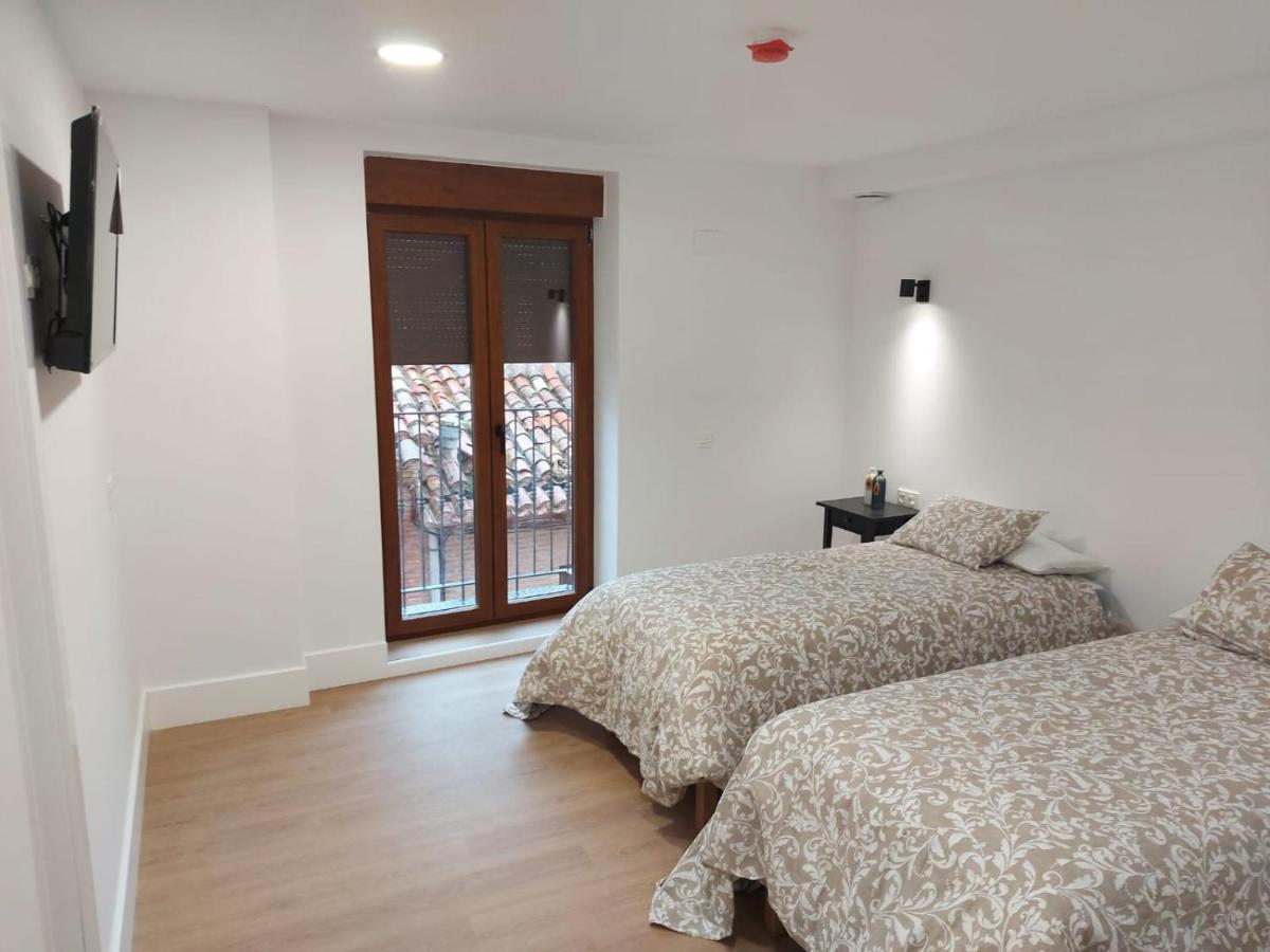Hotel - Hostel Atuvera Santo Domingo De La Calzada Extérieur photo
